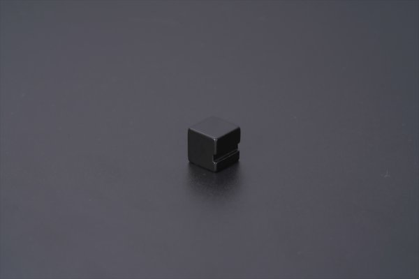 Square plate magnets