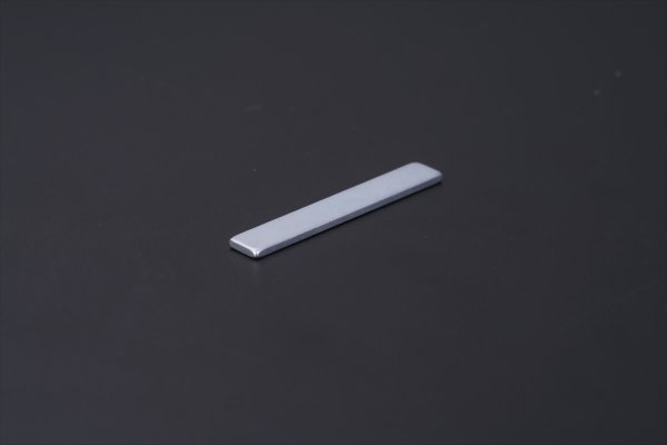 Thin strip magnets